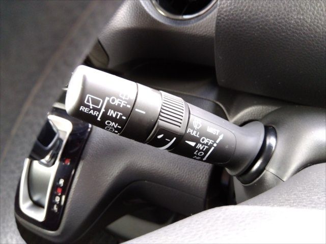 Honda N BOX CUSTOM 2018-01 7857-18