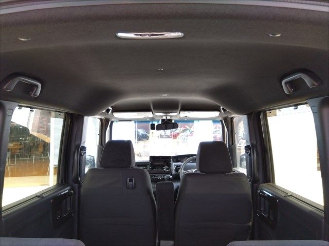 Honda N BOX CUSTOM 2018-01 7857-6