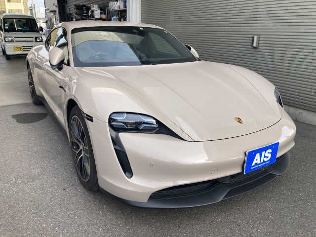 Porsche Taycan 2021-09 23544-0