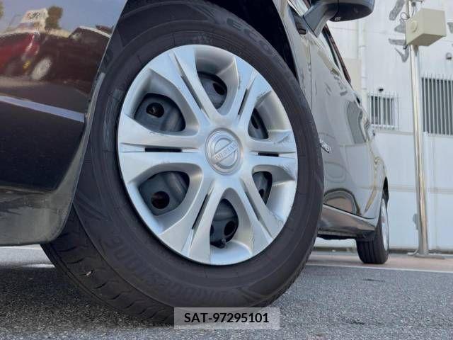 Nissan NOTE 2018-05 365485-13