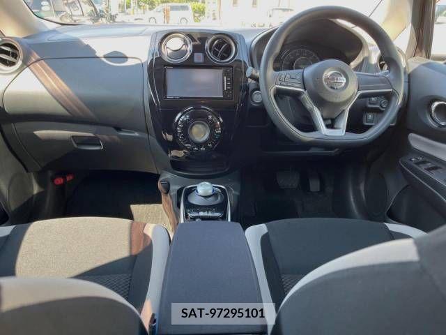 Nissan NOTE 2018-05 365485-12
