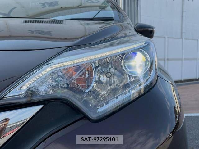 Nissan NOTE 2018-05 365485-11