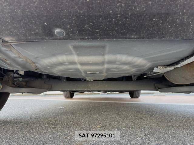 Nissan NOTE 2018-05 365485-19