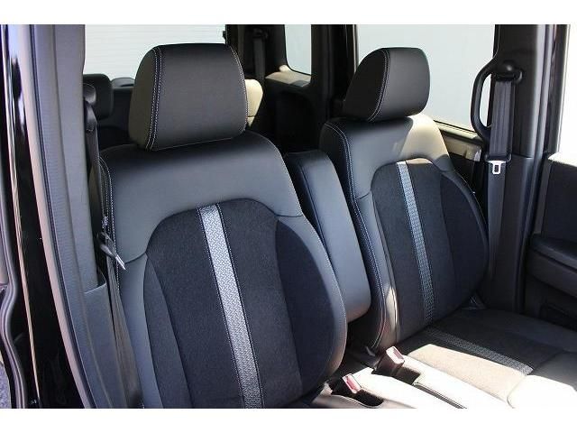 Honda N BOX CUSTOM 2023-02 12012-10