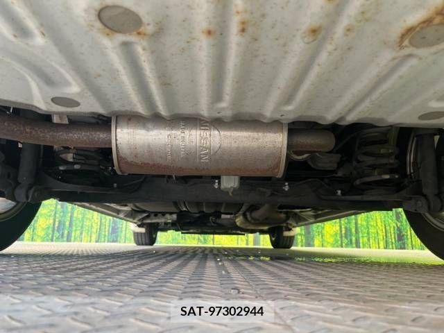 Nissan SERENA 2011-07 324849-19