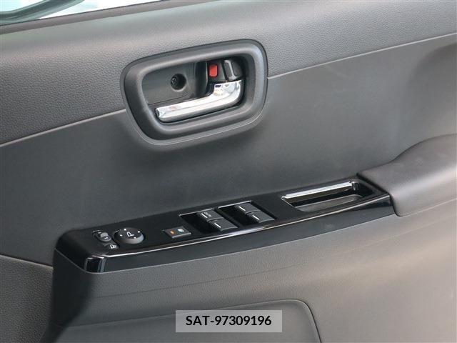 Honda N-ONE 2023-10 371980-2