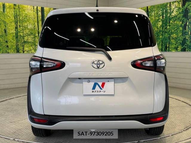 Toyota SIENTA 2015-10 341159-16