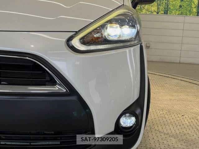 Toyota SIENTA 2015-10 341159-13