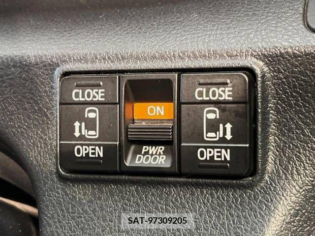 Toyota SIENTA 2015-10 341159-4