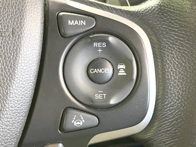 Honda e 2015-07 23415-5