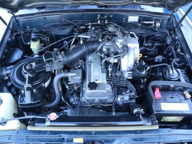 Toyota LAND CRUISER 1994-01 182947-9