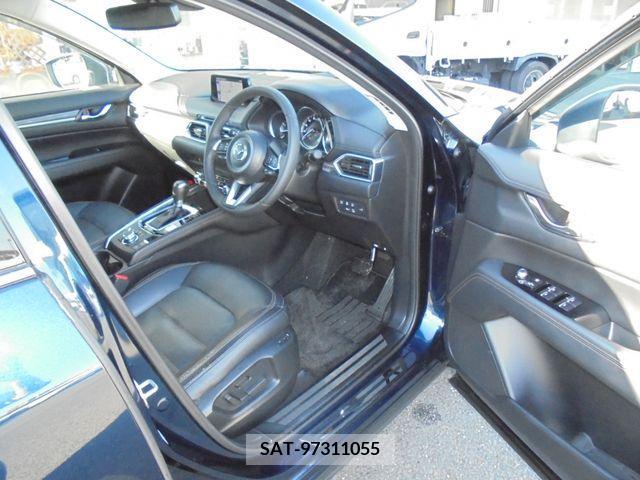 Mazda CX-5 2019-02 266802-1