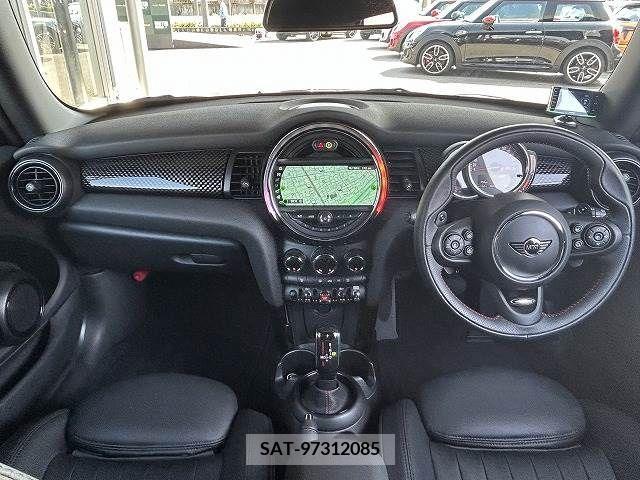 Bmw MINI 2018-08 215852-2