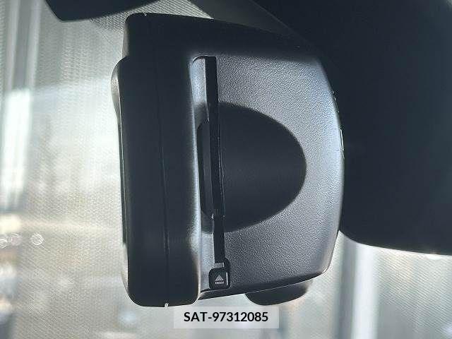 Bmw MINI 2018-08 215852-8