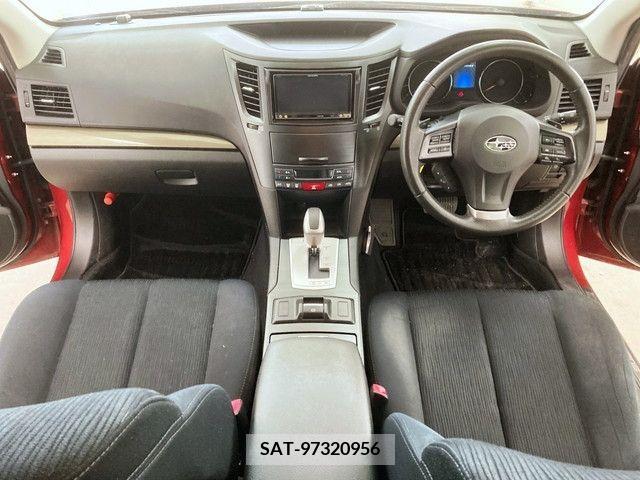 Subaru OUTBACK 2012-04 235513-1
