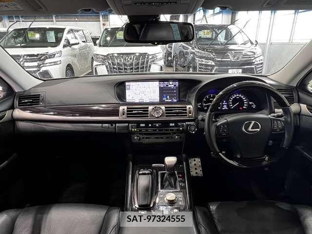 Lexus LS 2014-03 388396-16