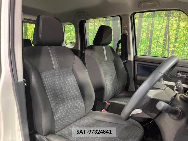 Toyota ROOMY 2022-01 380242-8
