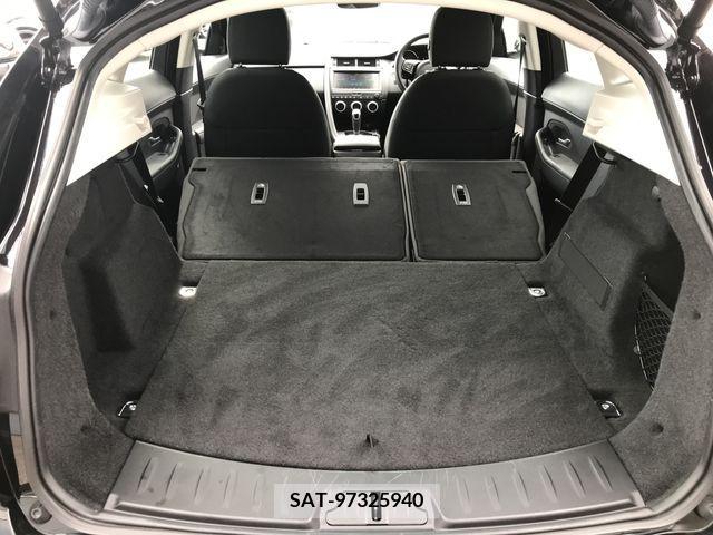 Jaguar E-PACE 2019-12 315822-14