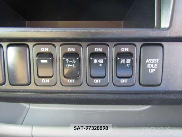 Hino DUTRO 2015-06 390525-16