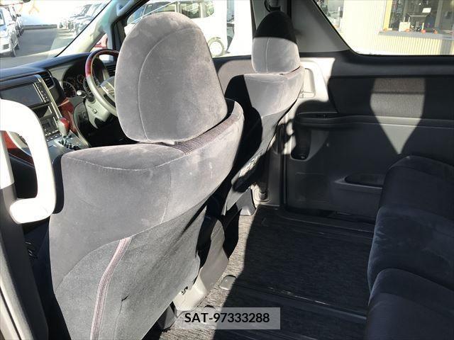Toyota VELLFIRE 2010-11 207947-13