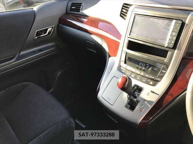 Toyota VELLFIRE 2010-11 207947-19