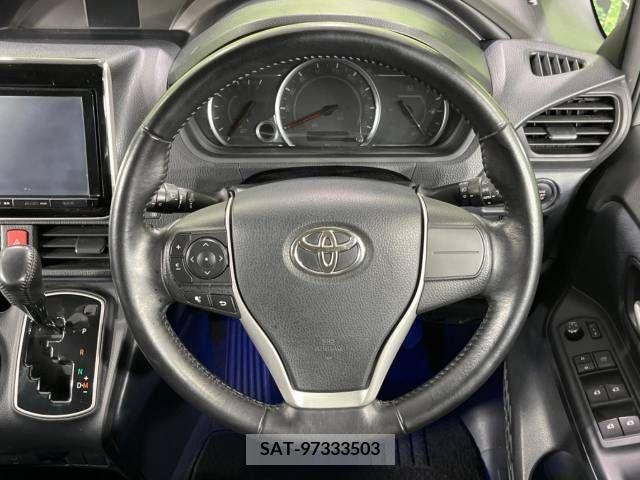 Toyota VOXY 2014-01 289117-12
