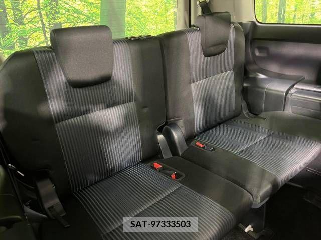 Toyota VOXY 2014-01 289117-10