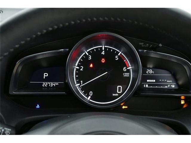 Mazda AXELA 2018-06 17637-18