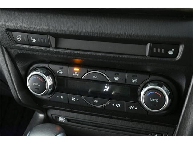 Mazda AXELA 2018-06 17637-8