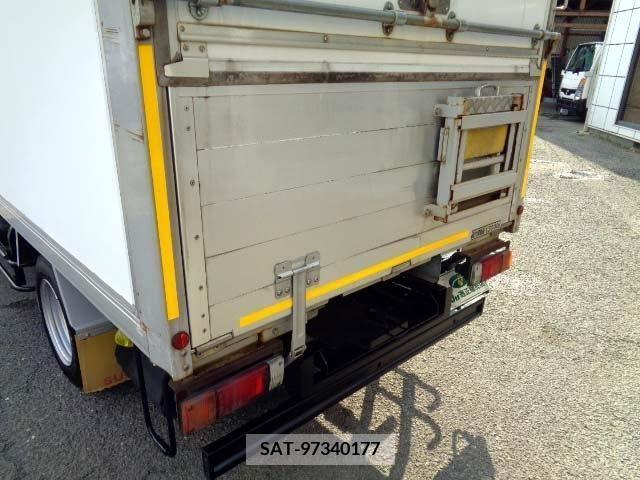 Nissan ATLAS 2017-05 292424-12