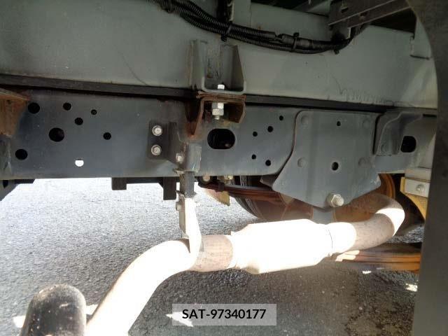 Nissan ATLAS 2017-05 292424-15