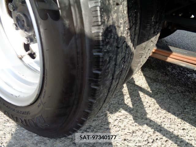 Nissan ATLAS 2017-05 292424-17