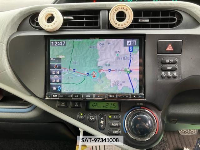 Toyota AQUA 2013-09 355118-6