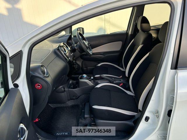 Nissan NOTE 2018-09 279893-12