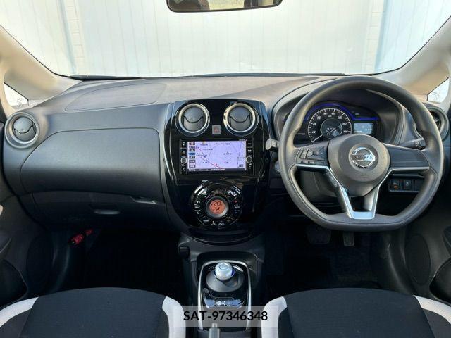 Nissan NOTE 2018-09 279893-1