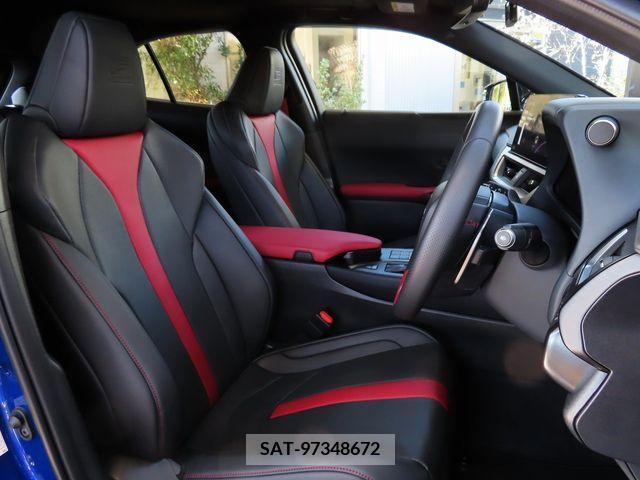 Lexus UX 2023-03 313549-16