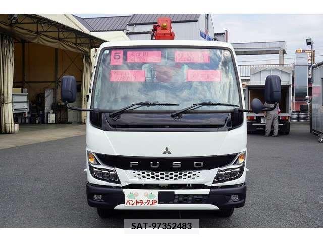 Mitsubishi CANTER 2023-08 294434-1