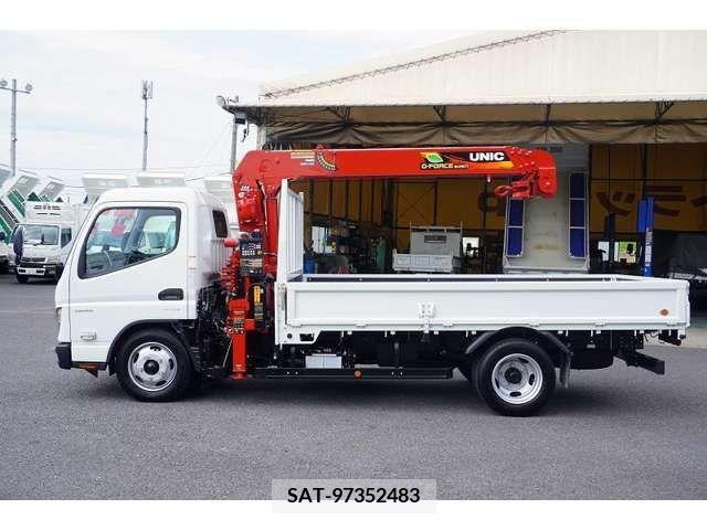 Mitsubishi CANTER 2023-08 294434-2