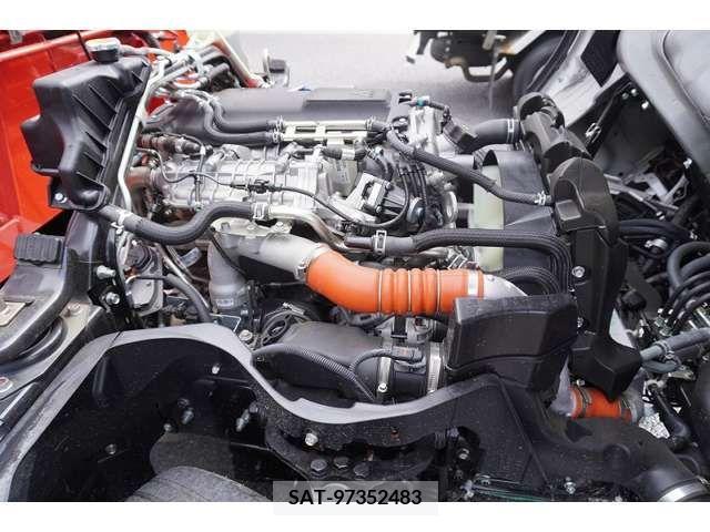 Mitsubishi CANTER 2023-08 294434-12