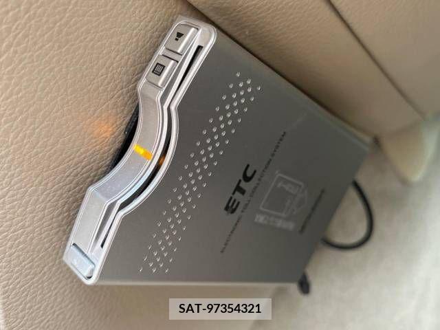 Nissan FUGA 2006-01 216493-6