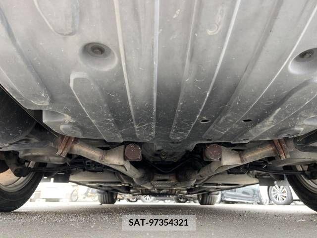Nissan FUGA 2006-01 216493-19
