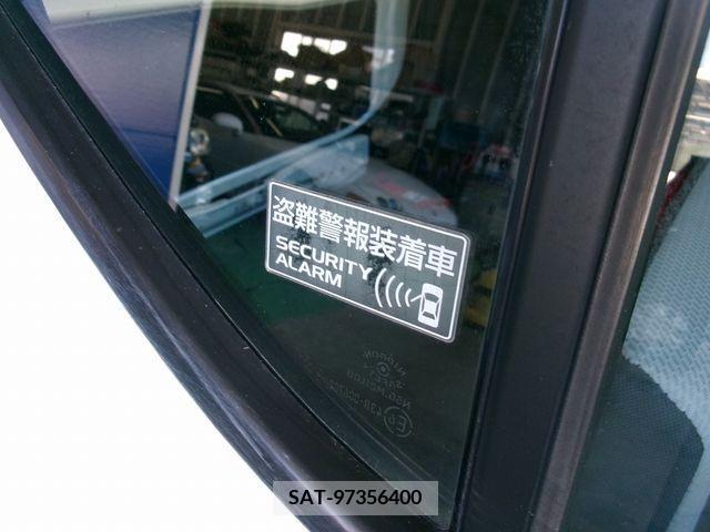 Suzuki ALTO 2018-01 204007-28