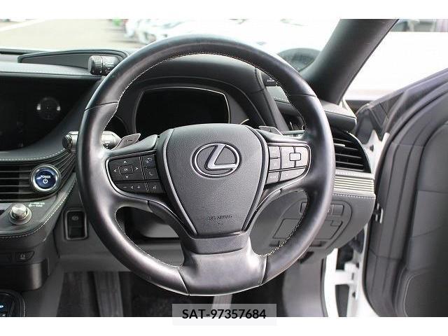 Lexus LS 2020-03 223399-15