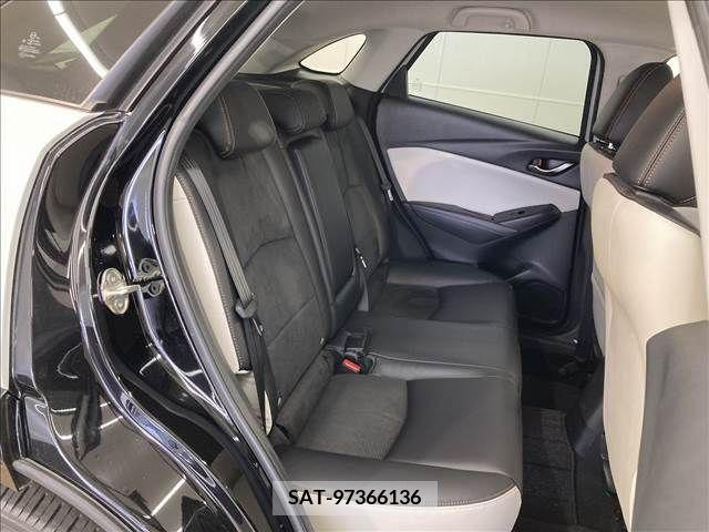 Mazda CX-3 2022-12 302076-12