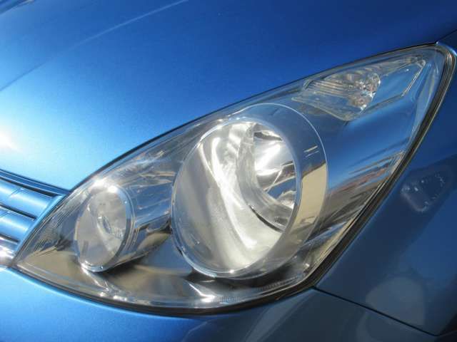 Nissan NOTE 2012-04 194056-6