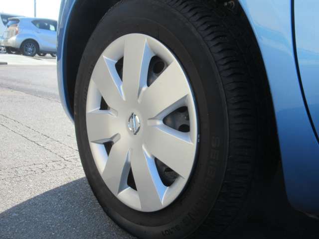 Nissan NOTE 2012-04 194056-7