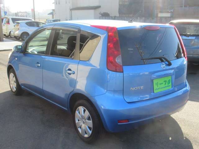 Nissan NOTE 2012-04 194056-4