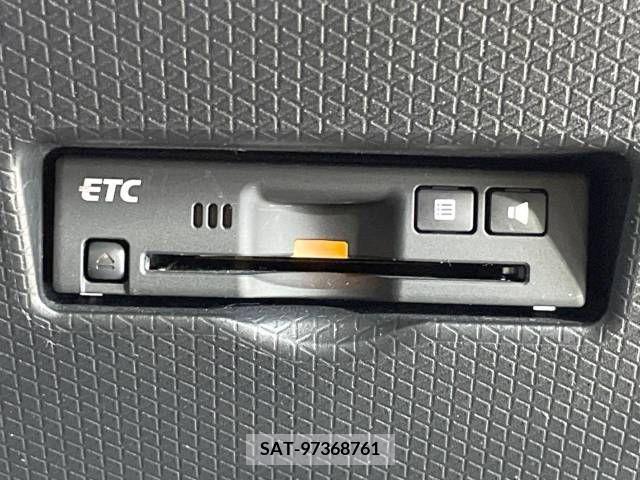 Daihatsu TANTO 2021-10 380978-7