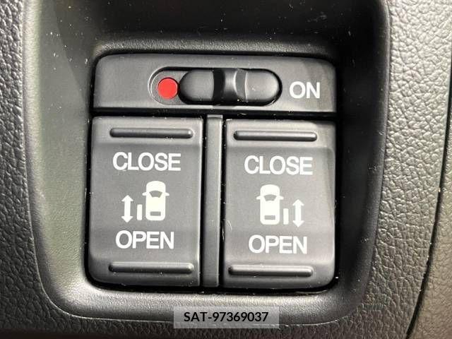 Honda N BOX CUSTOM 2014-03 328383-4
