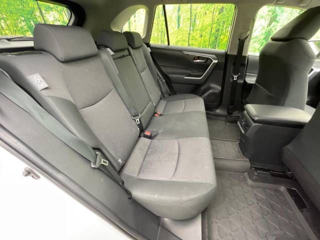 Toyota RAV4 2021-07 10198-9